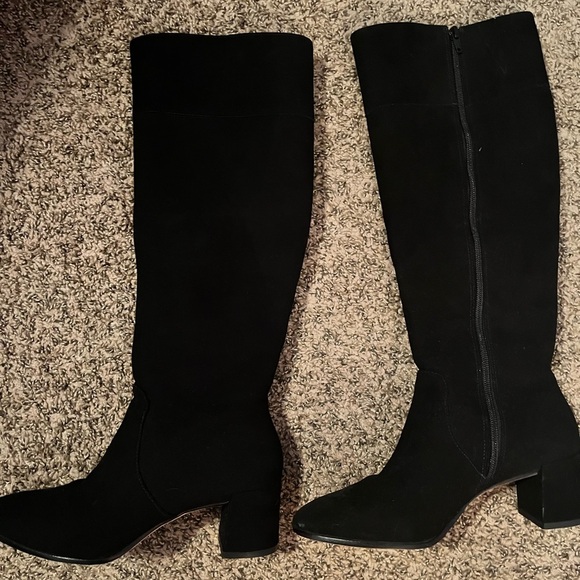 Antonio Melani Black Suede Boots - Picture 1 of 4